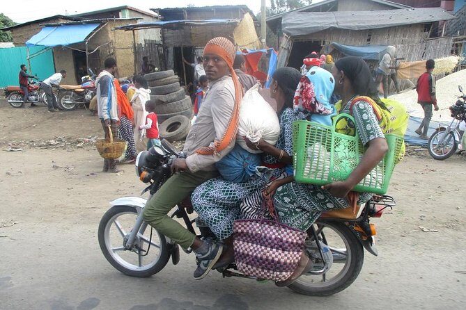 2 Days Ethiopian Rift Valley Lakes Tour from Addis Ababa - Weather, packing, and that rainy-season reality