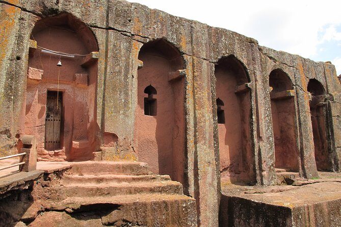 5 DAYS Axum, Lalibela, Tigray churches and Danakil - Getting around and timing: 4WD Toyota Land Cruiser plus domestic flights