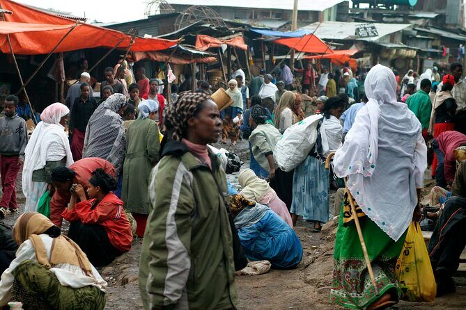 Addis Ababa City Tours Full Day With Hotel Pickup And Drop Off - Sholla Market and Merkato: one hour of real Addis energy