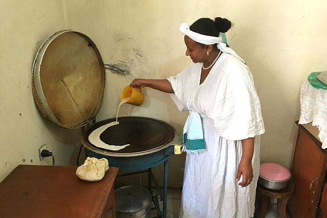 Market Tour and Cooking Class with a Coffee Ceremony at a Home in Addis Ababa - Stop One in the Market: Picking Ingredients That Actually Matter