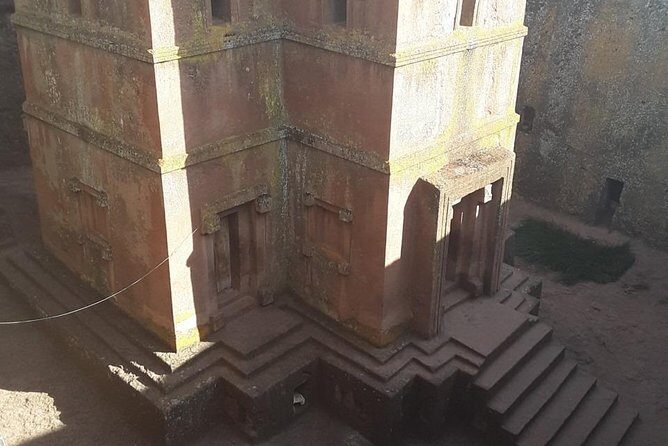 Tour 11 monolithic rock churches & museum in Lalibela & cave church with mummies - Day 2: Yemrehana Krestos cave church, mummified pilgrims, then more clusters